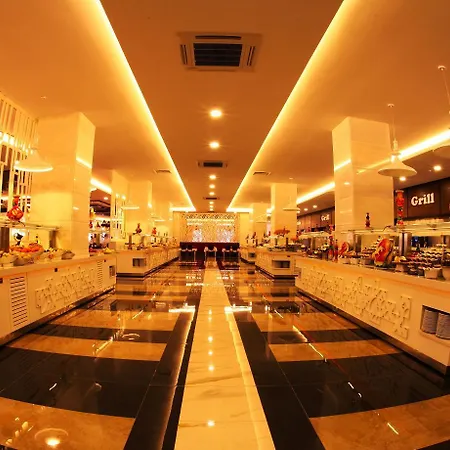 Diamond Premium & - Ultra Hotell