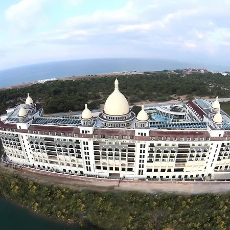 Diamond Premium & - Ultra Hotell