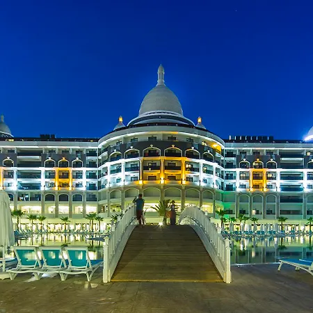 Diamond Premium & - Ultra Hotell